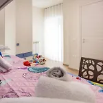 For Family Apartment