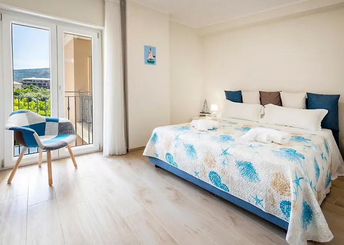 Apartment For Family Tropea